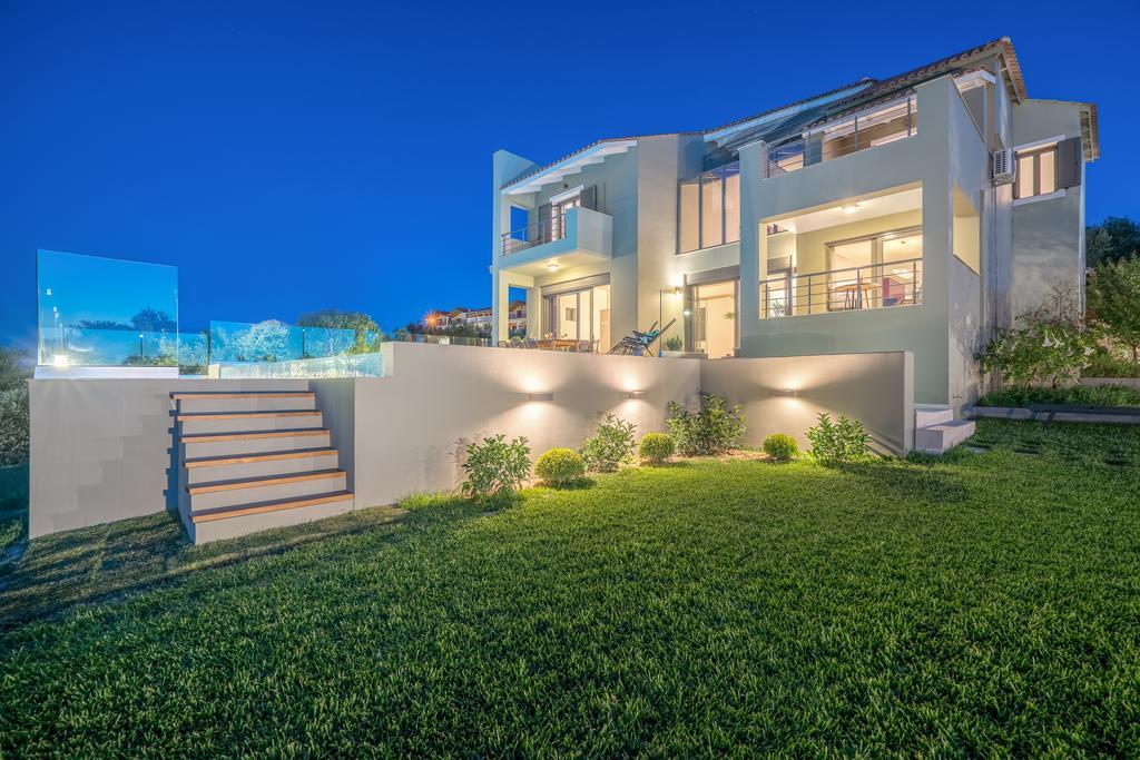 Akemi Luxury Villa تسيليفي المظهر الخارجي الصورة